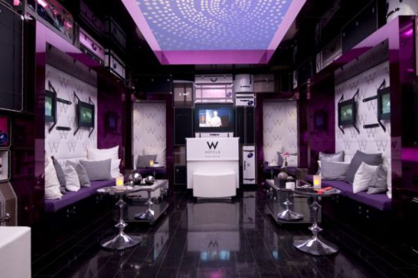 W-Hotels-NYC-Fashion-Week-Destination-Lounge-a-600x400